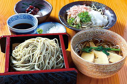 山の幸館（そば三昧）