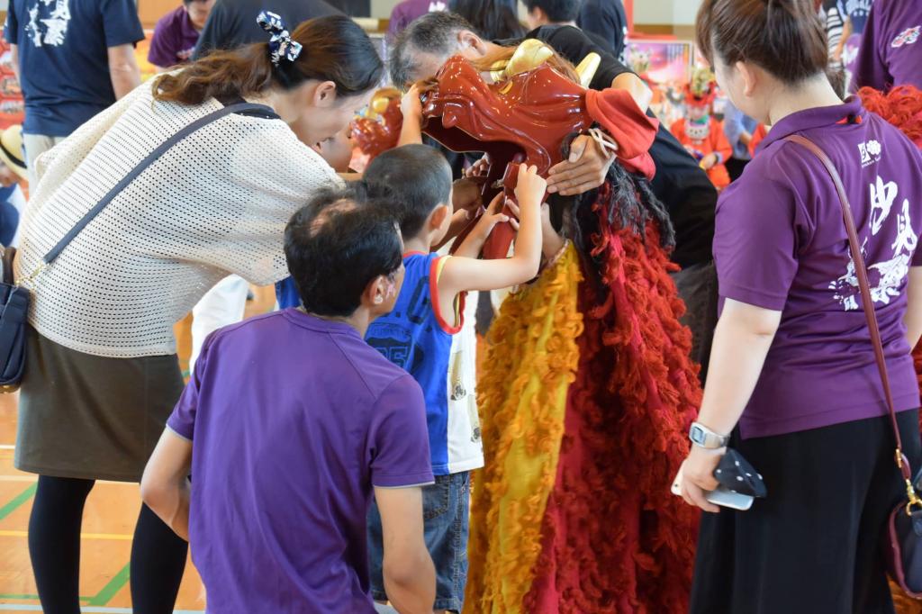 Initiatives to Pass on Traditions